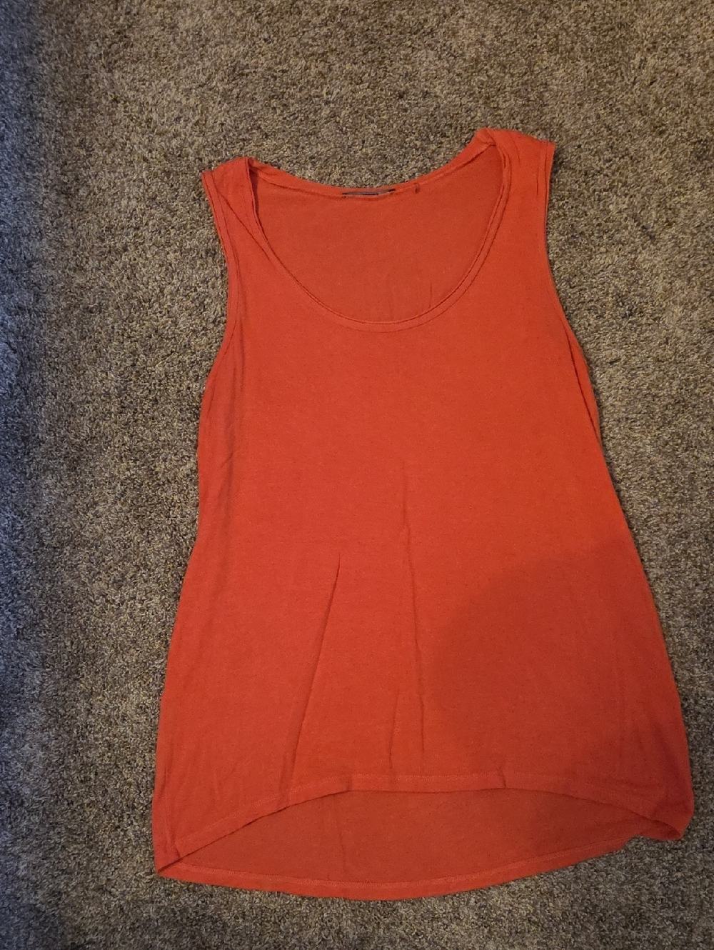 Women’s Scoop Neck Tank Top in Rust